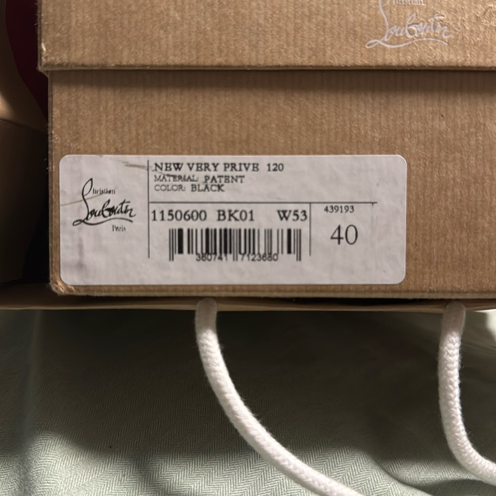 Christian Louboutin  New Very Privé
120 mm